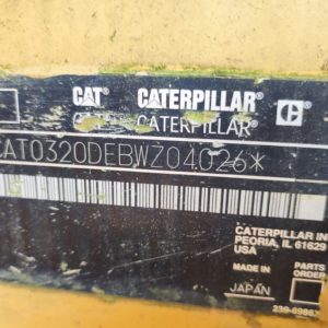 CATERPILLAR 320D2
