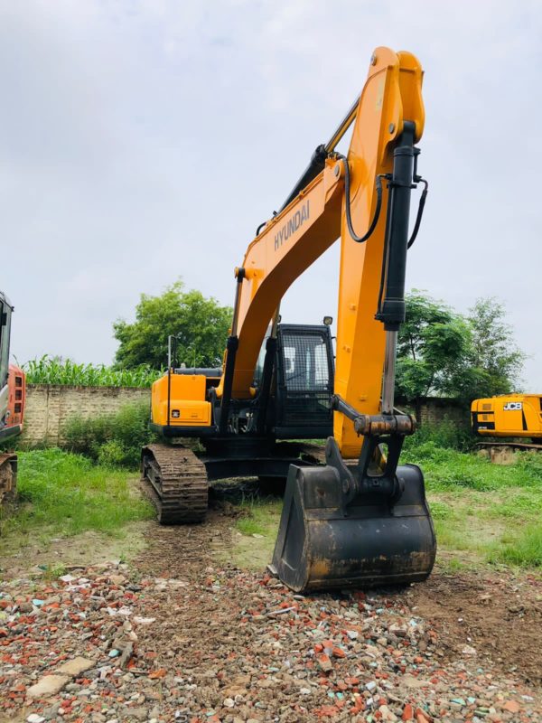 HYUNDAI R220L