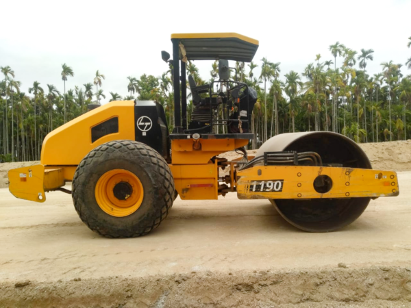 L&T 1190D