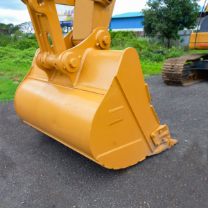 CATERPILLAR 323D3