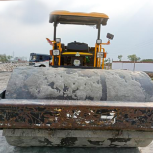 JCB VM116