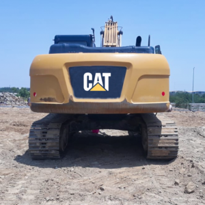 CATERPILLAR 323D3