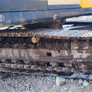 HYUNDAI R215