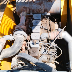 HYUNDAI R215