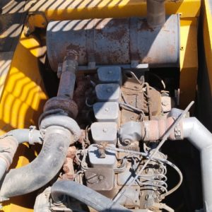 HYUNDAI R215