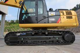 CATERPILLAR 320D2