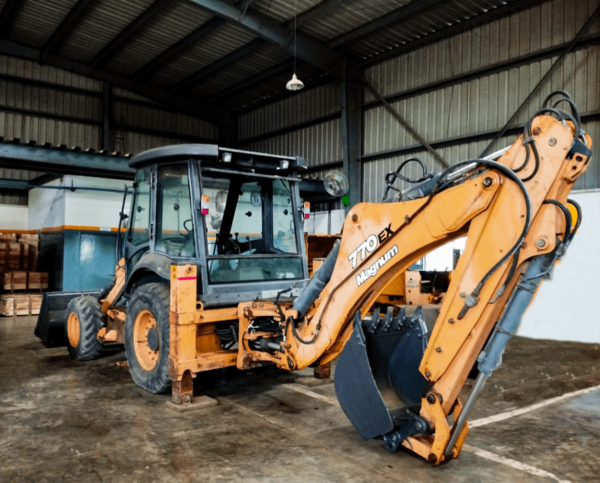 CASE 770EX