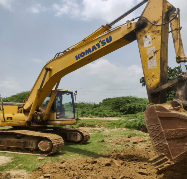 L&T KOMATSU PC210-8