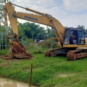 L&T KOMATSU PC450