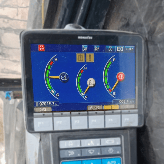 KOMATSU PC210-10MO | YantraLive