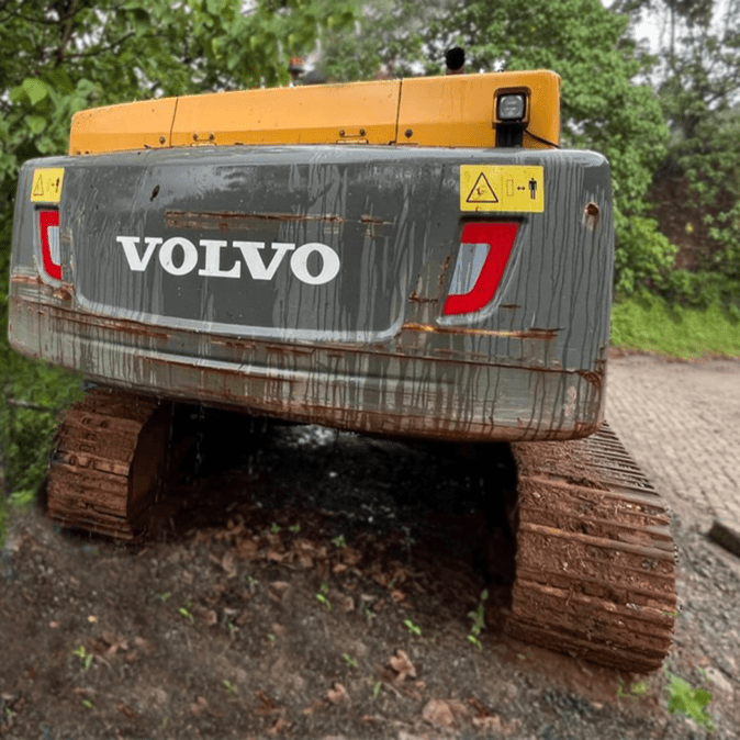 317183692123621721897423383.png 370460